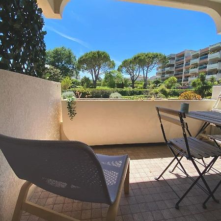 Le Maya - Studio Avec Piscine Antibes Zewnętrze zdjęcie